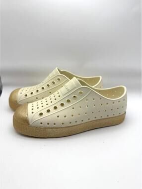 Native Jefferson Slip-On Sneakers in Cream with Gold Toe c13
